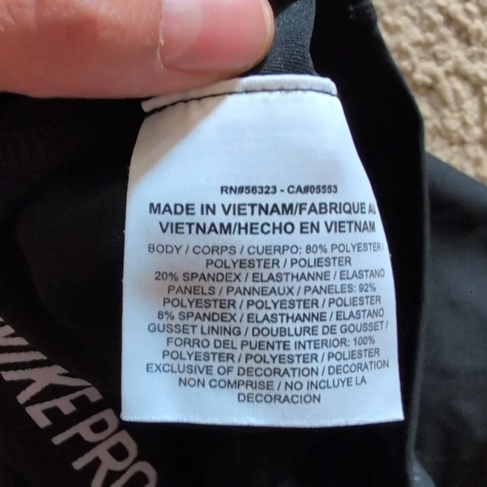 Nike pro black